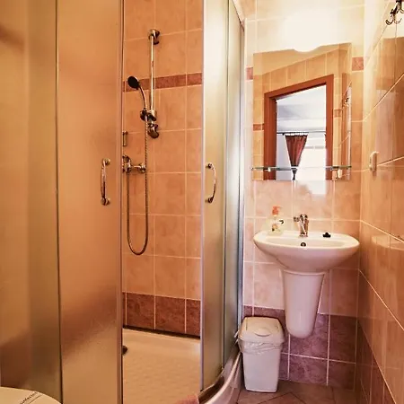 Vinne Sklepy Skalak Hotel
