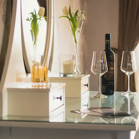 Hotel Vinne Sklepy Skalak *