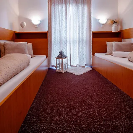 Vinné Sklepy Skalák Skalka (Hodonin)